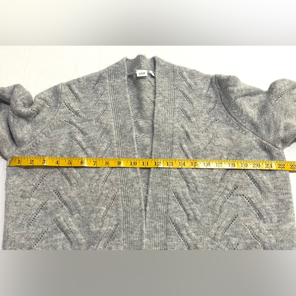 GAP Womens L Solid Gray Long Wool Cable Knit Cardigan Sweater Cabincore Preppy - Picture 9 of 12